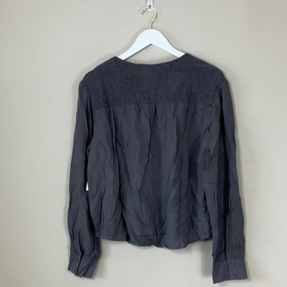 Bella Dahl Smocked Top dark grey - Picture 4 of 7